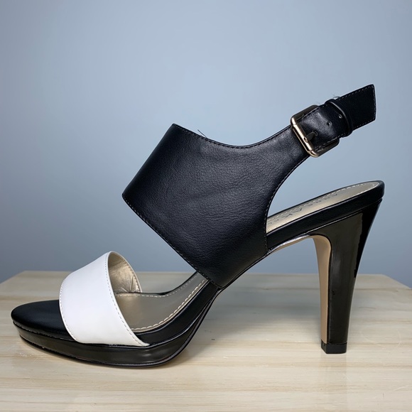 Anne Klein Heels - Picture 2 of 8